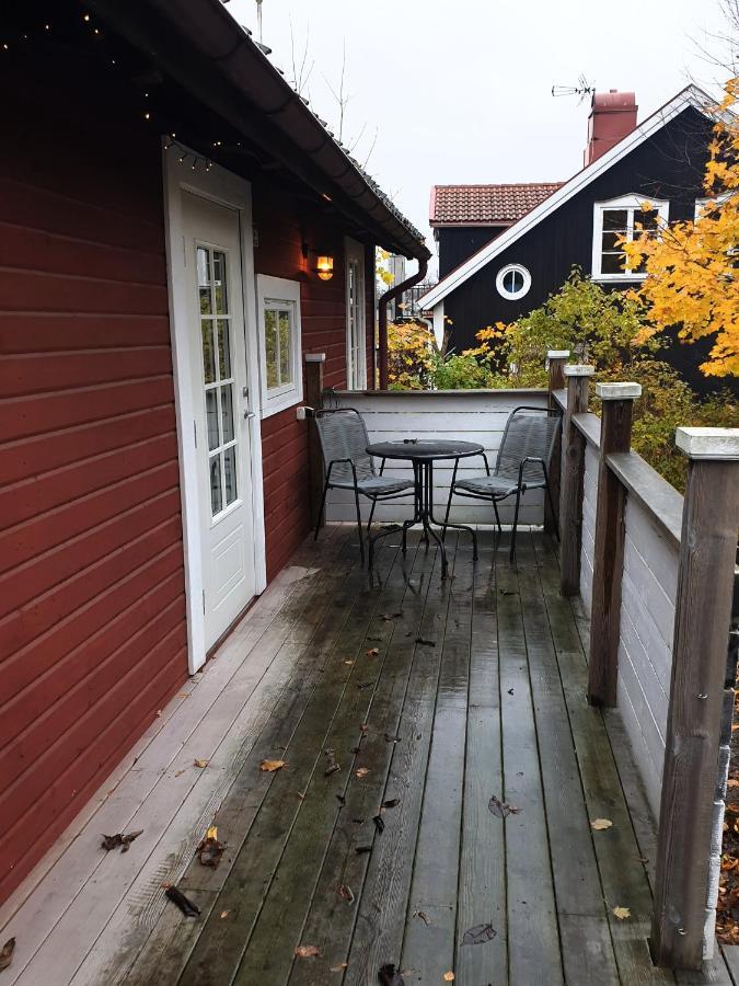 Soenerna Pa Nordgrenska Semesterboende 12B Åmål Kültér fotó